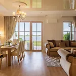 Smelynas House Appartement