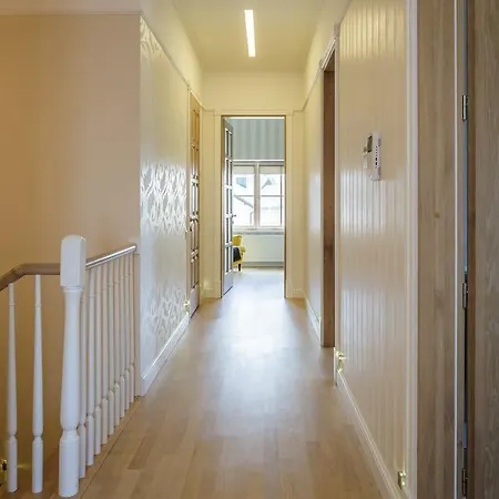 Smelynas House Apartment *